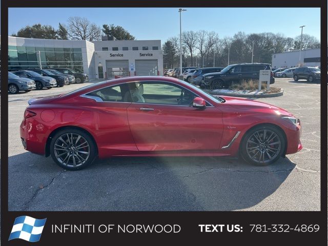 2017 INFINITI Q60 Red Sport 400