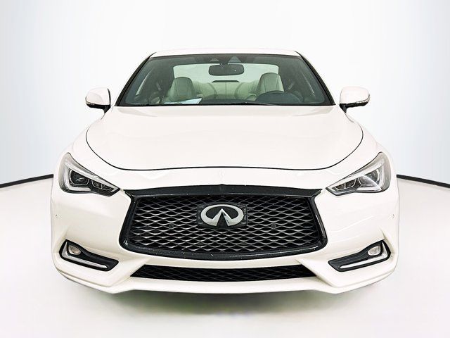 2017 INFINITI Q60 Red Sport 400