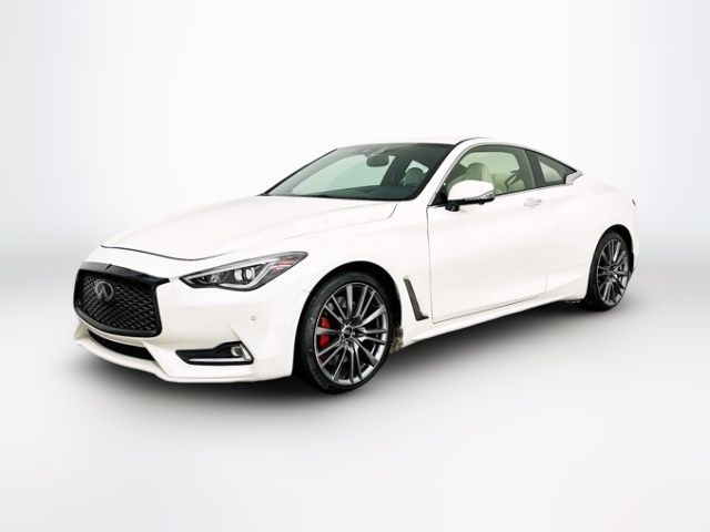 2017 INFINITI Q60 Red Sport 400