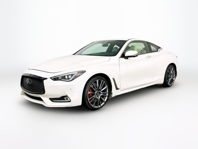 2017 INFINITI Q60 Red Sport 400