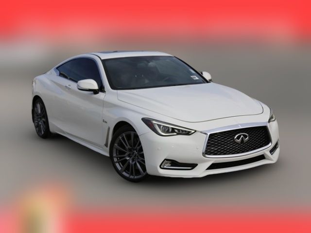 2017 INFINITI Q60 Red Sport 400