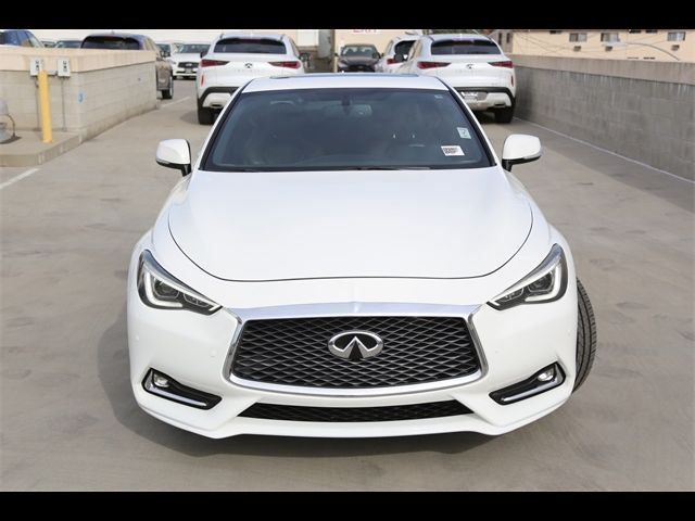 2017 INFINITI Q60 Red Sport 400