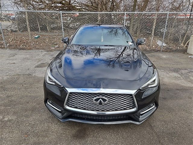 2017 INFINITI Q60 Red Sport 400