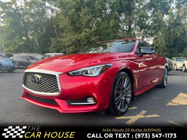 2017 INFINITI Q60 Red Sport 400