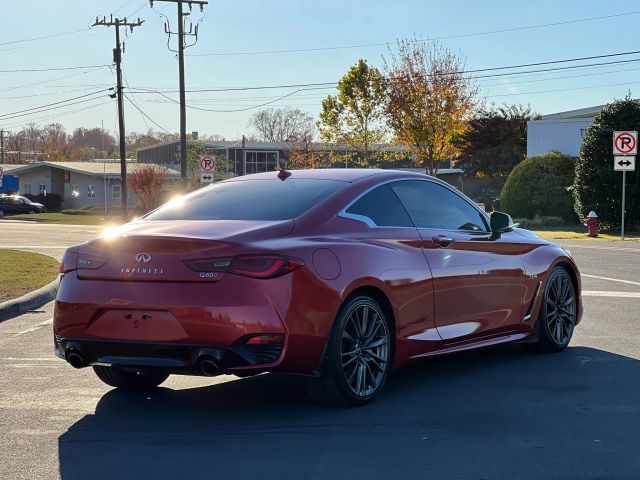 2017 INFINITI Q60 Red Sport 400