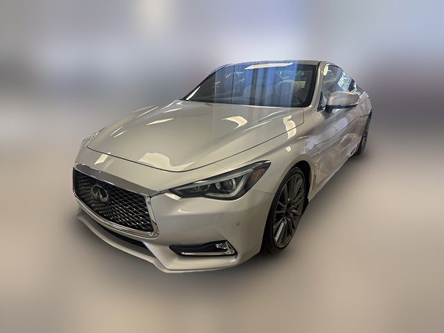 2017 INFINITI Q60 Sport