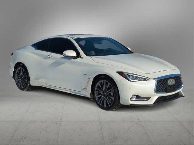 2017 INFINITI Q60 Sport