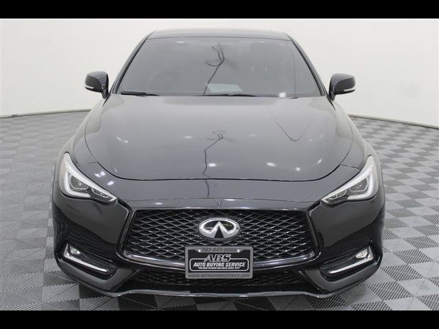 2017 INFINITI Q60 Sport