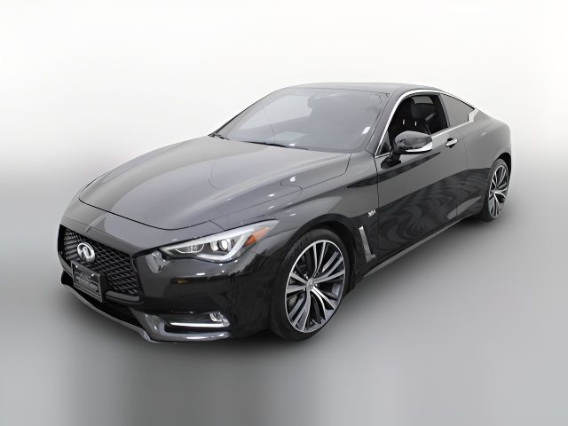 2017 INFINITI Q60 Sport