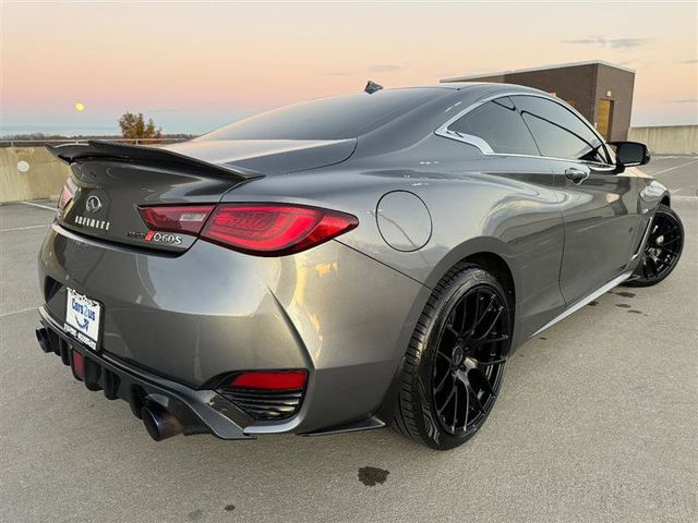 2017 INFINITI Q60 Sport