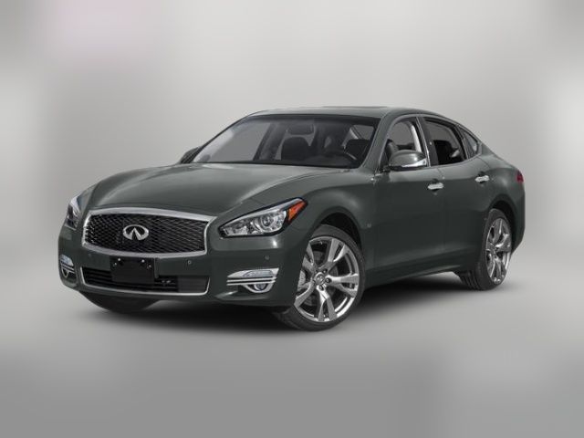 2017 INFINITI Q70 3.7