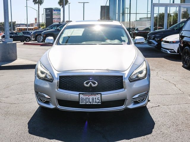 2017 INFINITI Q70 3.7