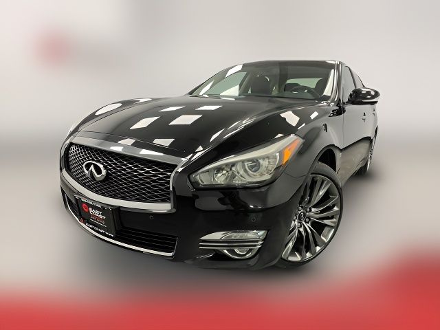 2017 INFINITI Q70 3.7