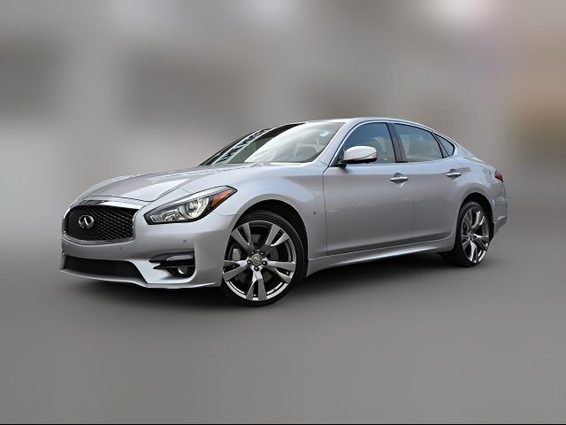 2017 INFINITI Q70 3.7