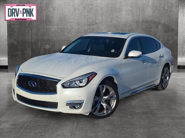 2017 INFINITI Q70L 3.7