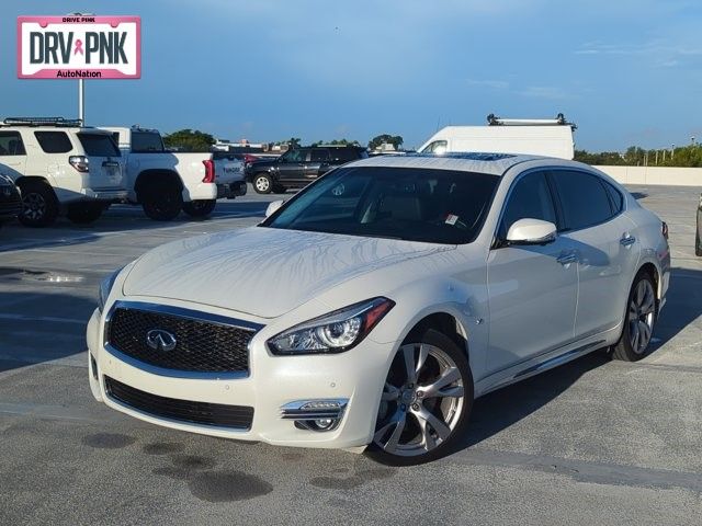 2017 INFINITI Q70L 3.7