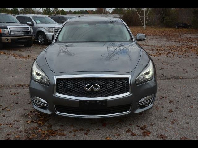 2017 INFINITI Q70L 3.7