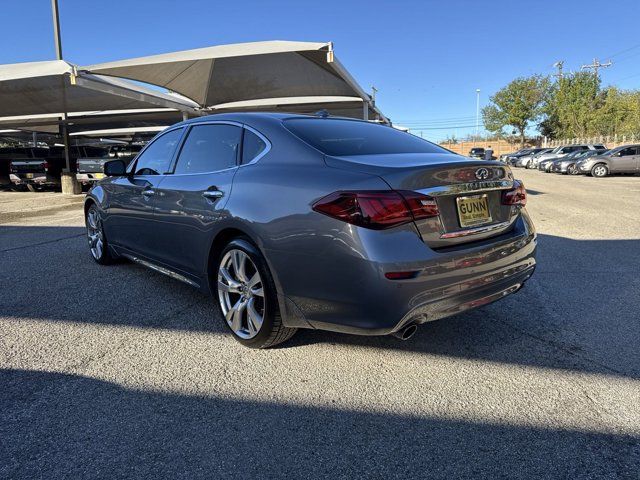 2017 INFINITI Q70L 3.7