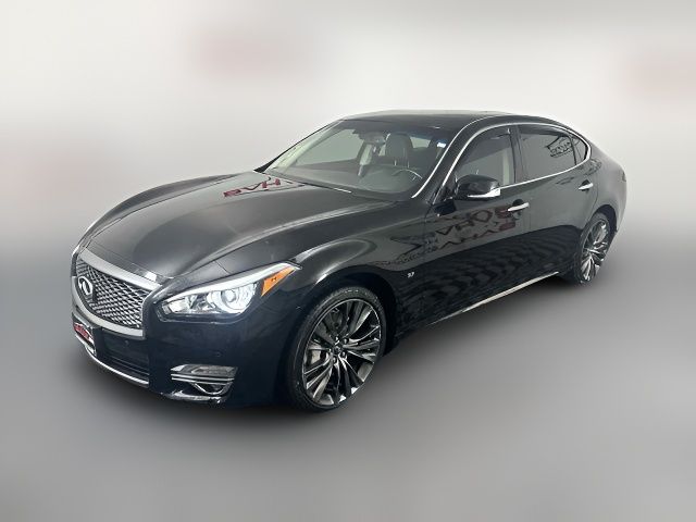 2017 INFINITI Q70L 3.7