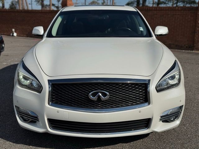 2017 INFINITI Q70L 3.7