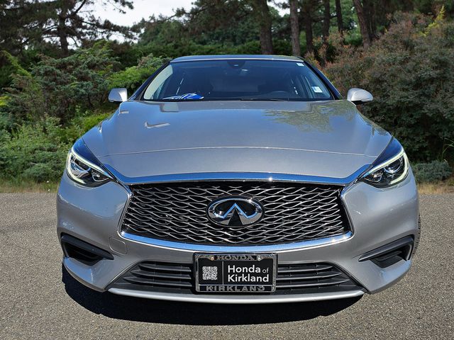 2017 INFINITI QX30 Base