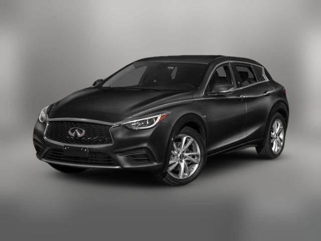 2017 INFINITI QX30 Premium