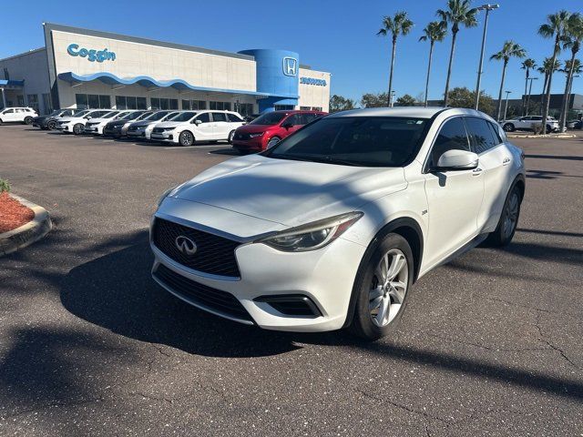 2017 INFINITI QX30 Base