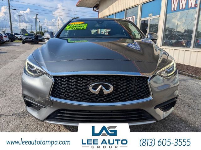 2017 INFINITI QX30 Luxury