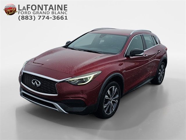 2017 INFINITI QX30 Luxury