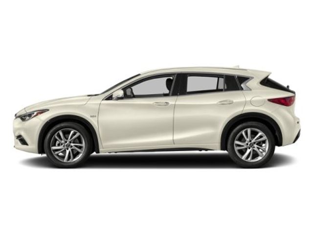 2017 INFINITI QX30 Premium