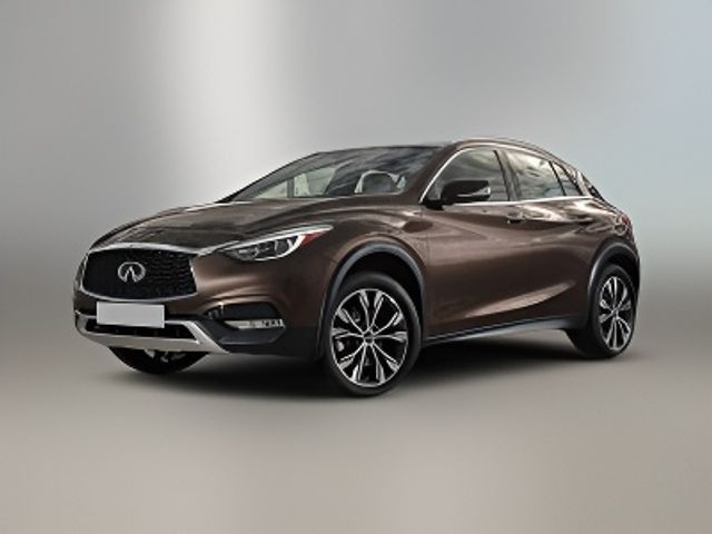 2017 INFINITI QX30 Premium