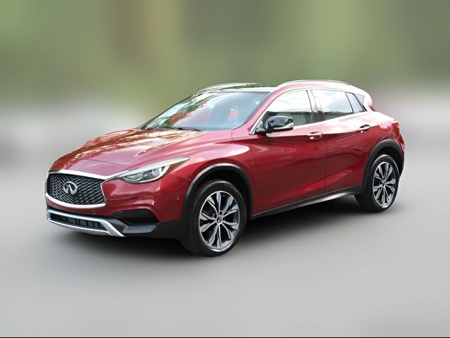 2017 INFINITI QX30 Premium