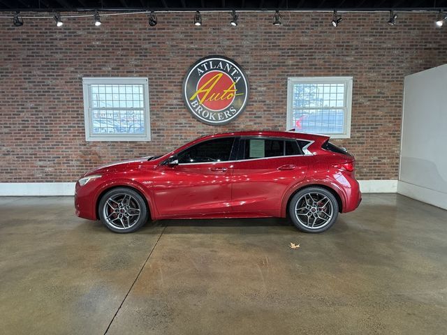 2017 INFINITI QX30 Sport