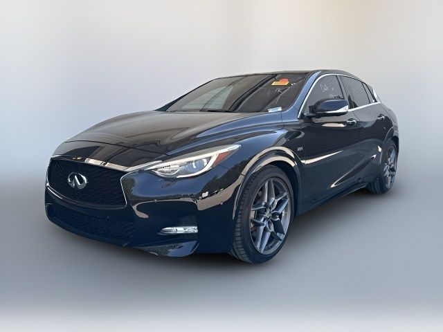 2017 INFINITI QX30 Sport