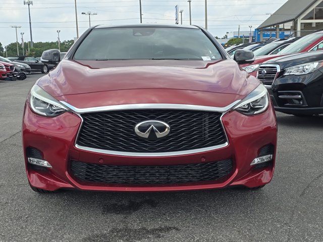 2017 INFINITI QX30 Sport