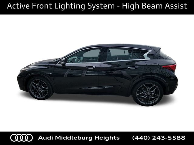 2017 INFINITI QX30 Sport