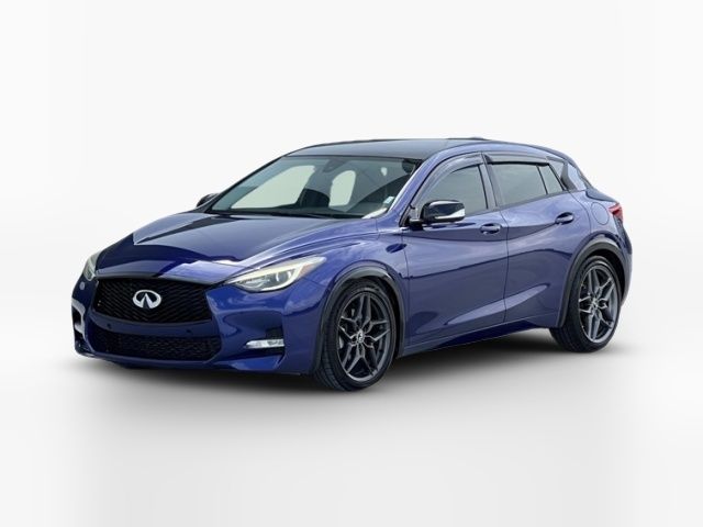 2017 INFINITI QX30 Sport