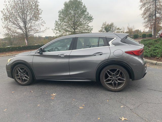 2017 INFINITI QX30 Sport