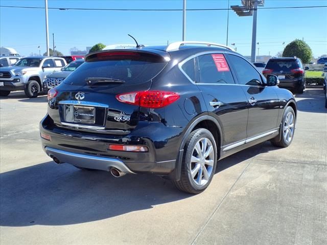 2017 INFINITI QX50 Base