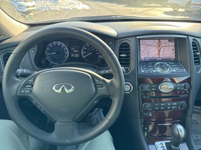 2017 INFINITI QX50 Base