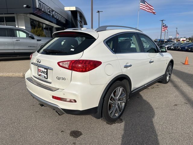 2017 INFINITI QX50 Base