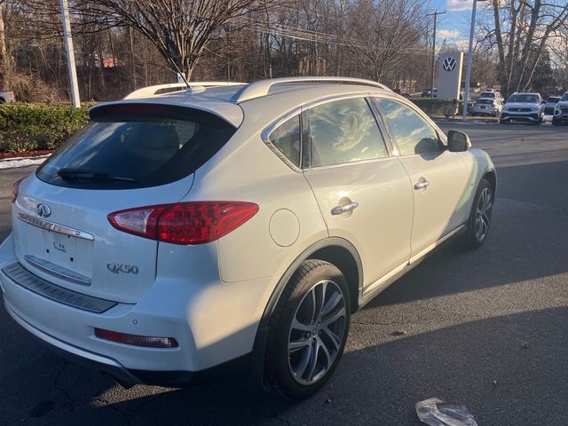 2017 INFINITI QX50 Base