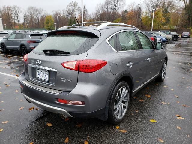 2017 INFINITI QX50 Base