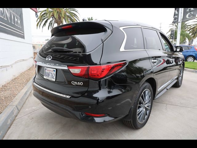 2017 INFINITI QX60 Base