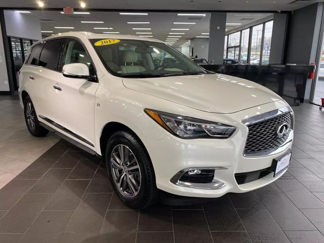 2017 INFINITI QX60 Base