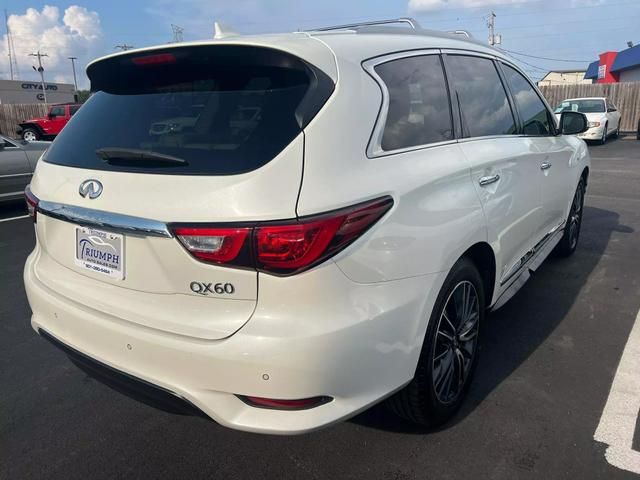 2017 INFINITI QX60 Base