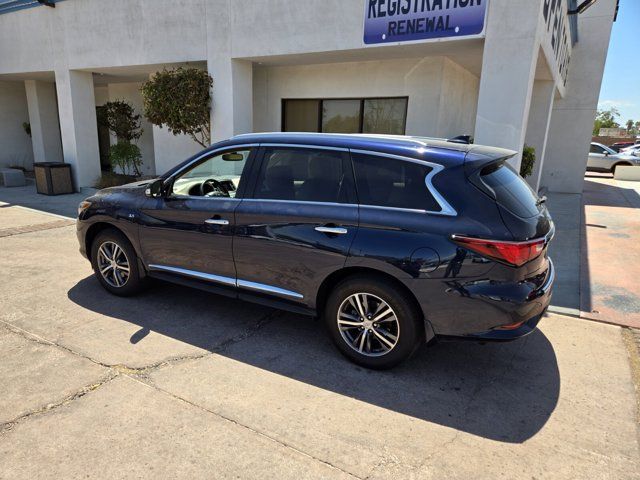 2017 INFINITI QX60 Base