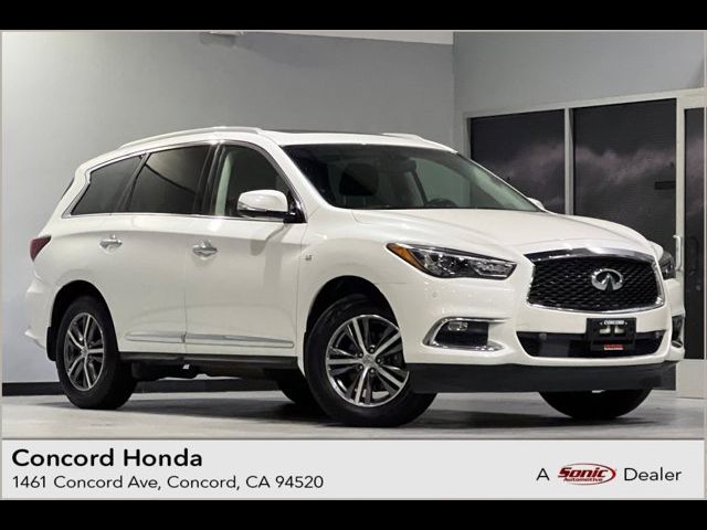 2017 INFINITI QX60 Base