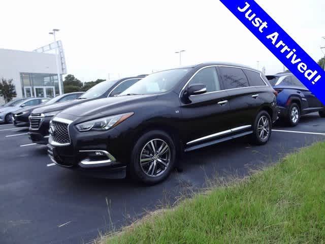 2017 INFINITI QX60 Base