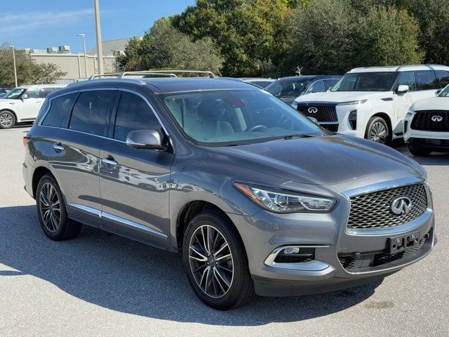 2017 INFINITI QX60 Base